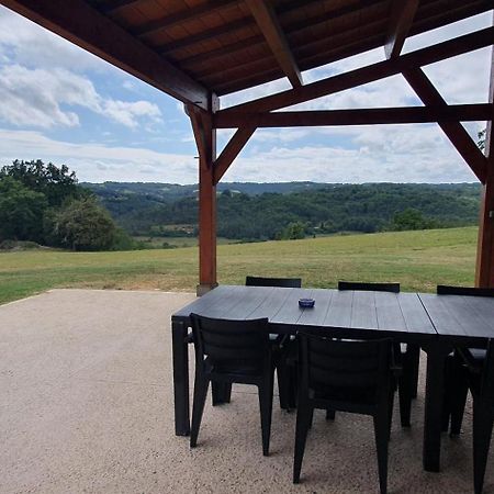 Maison En Perigord Plazac Bagian luar foto